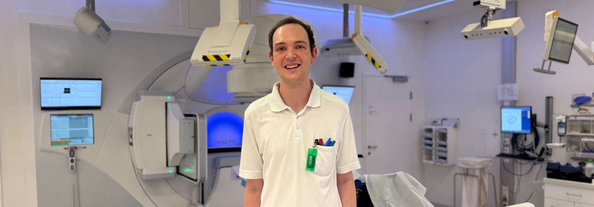 Radiologietechnologe Mathias im Strahlenzentrum der Klinik Donaustadt