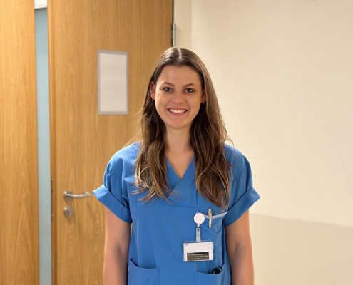 Portrait Anna Höllmüller in der Klinik Floridsdorf