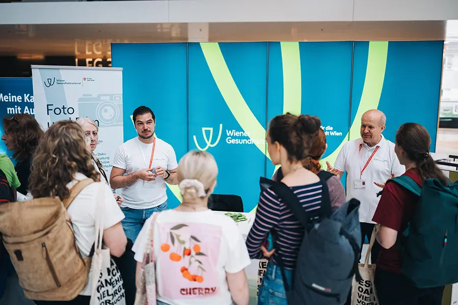 Foto: Wiener Gesundheitsverbund Karriere-Event des Wiener Gesundheitsverbundes mit Personen in Beratungssituation